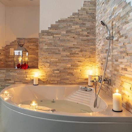 Suite Avec Jacuzzi Proche Paris & Disneyland Pontault-Combault Zewnętrze zdjęcie